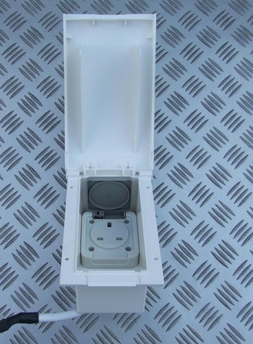 13a 230v external - 230v, white